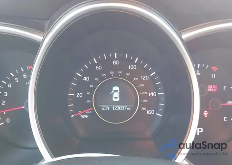 2015 Kia Optima Ex z USA, uszkodzony, nr VIN 5XXGN4A71FG415578